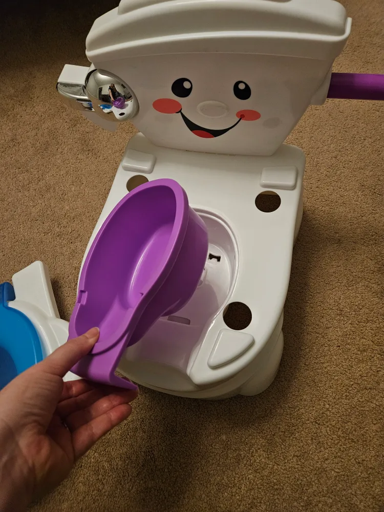 Fisher-Price Potty Training Seat with Sounds and Phrases image indicator(3)