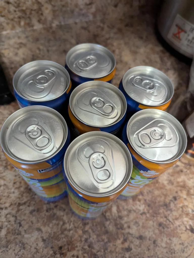 Tim Hortons Infuse Mango Starfruit Energy Drinks image indicator(2)