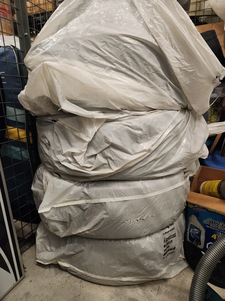 BFGoodrich Winter Tires on Steel Rims - 205/55R16 image indicator(2)