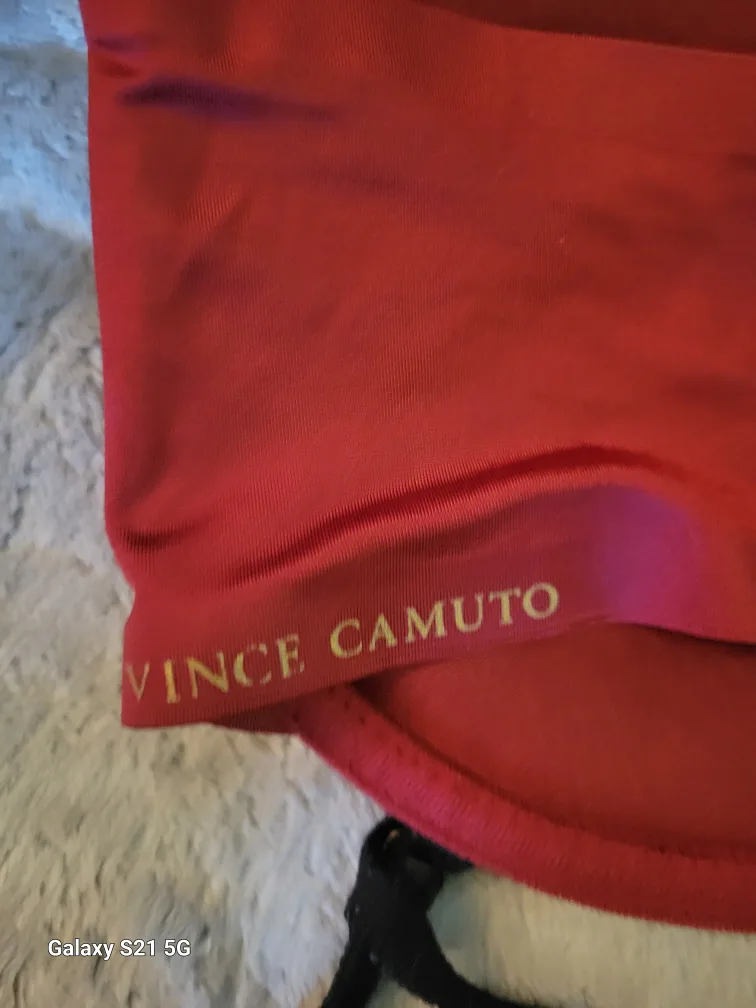 3 Piece Bundle  Bra Set. Size 38 C image indicator(5)