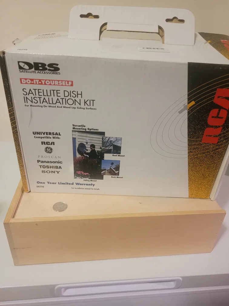 Bell ExpressVu 3100 Satellite TV System with Installation Kit image indicator(4)