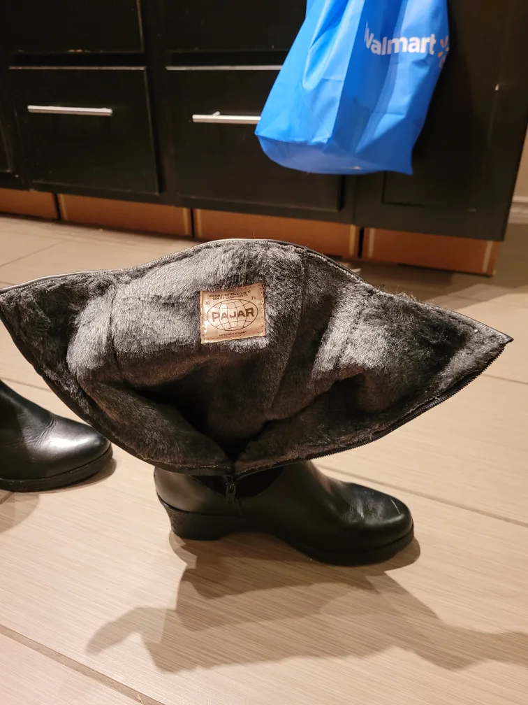 Pajar Women's Black Leather Boots image indicator(4)