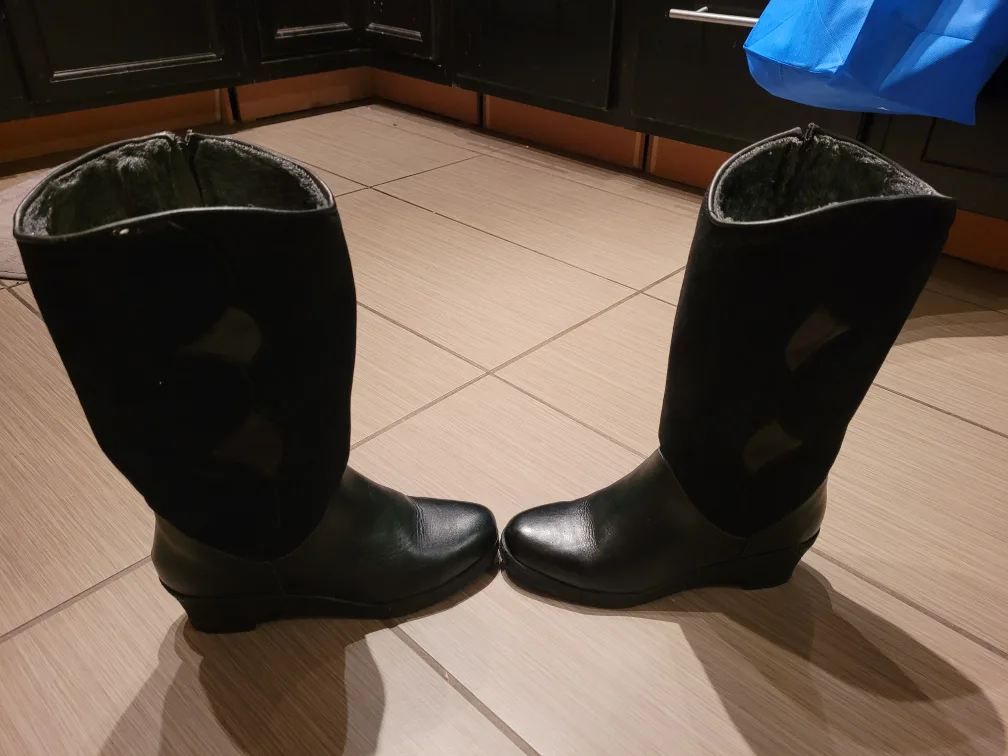 Pajar Women's Black Leather Boots image indicator(5)