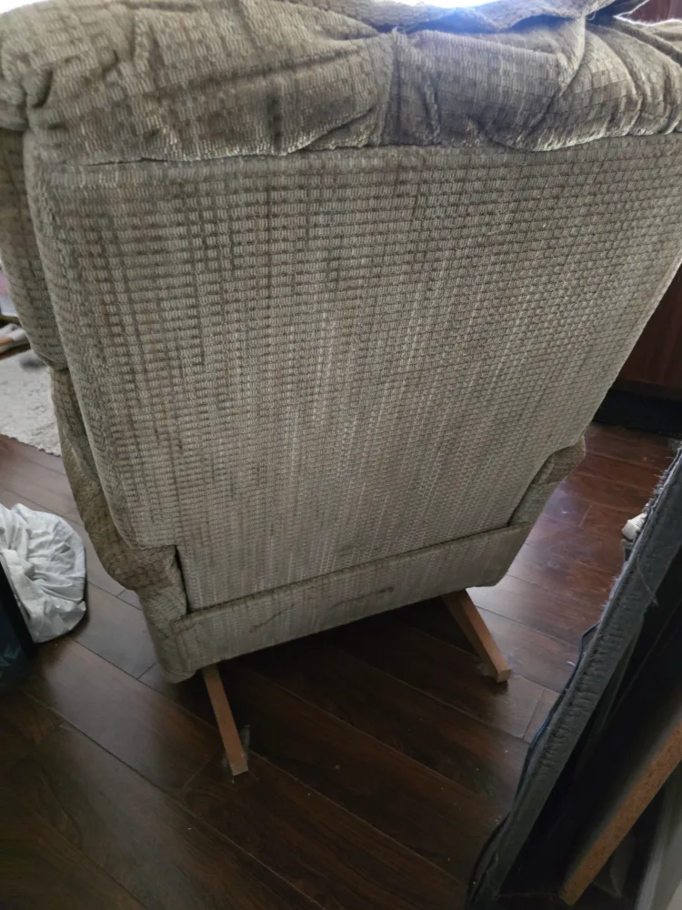 Recliner Chair FREE image indicator(3)