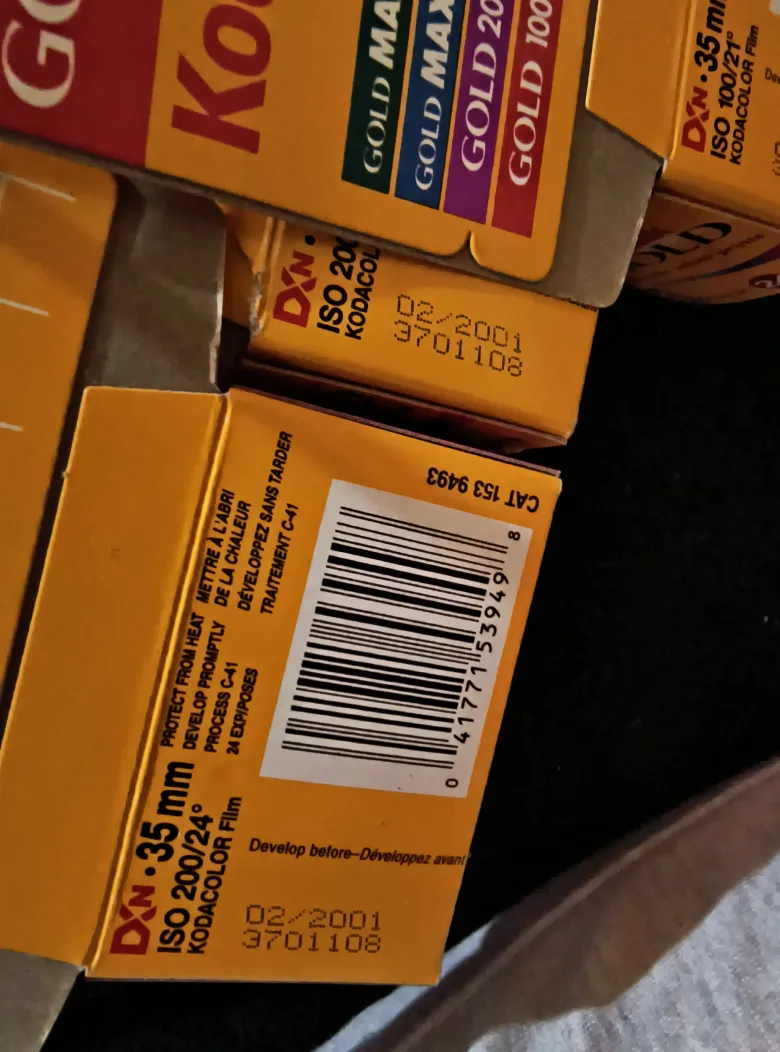 Kodak Gold 35mm Film (Various ISO) image indicator(5)