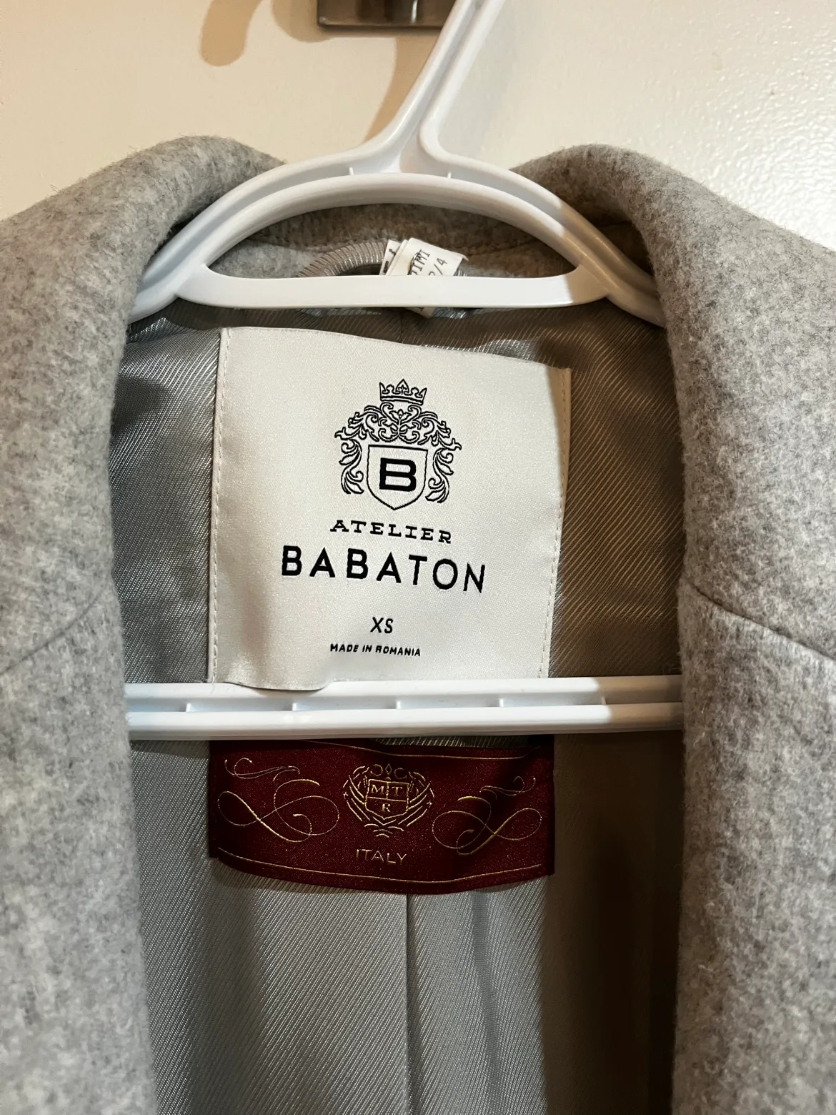 Aritzia - Atelier Babaton Grey Wool and Cashmere Coat - Size XS image indicator(3)