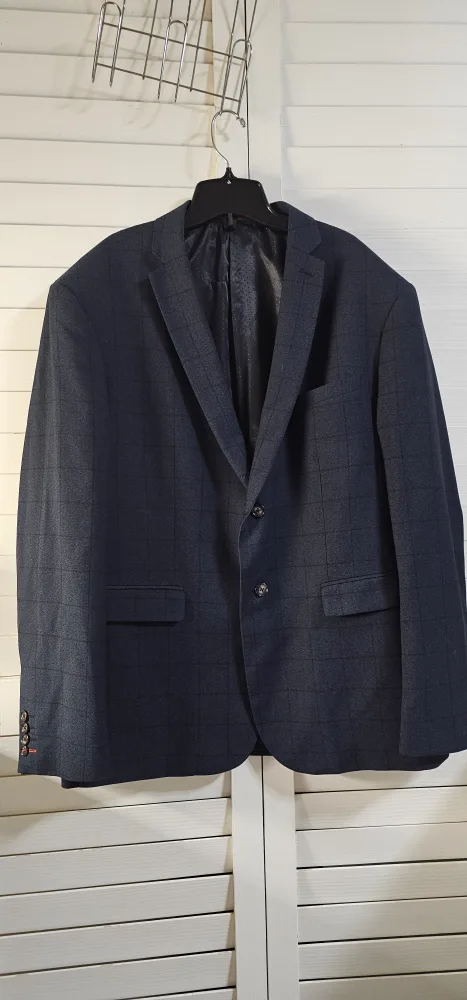 RW&CO. Men's Athletic Fit Blazer - Size 42R image indicator(7)