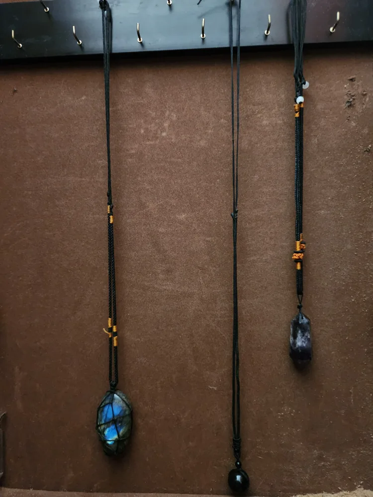 stone jewelry thumbnail
