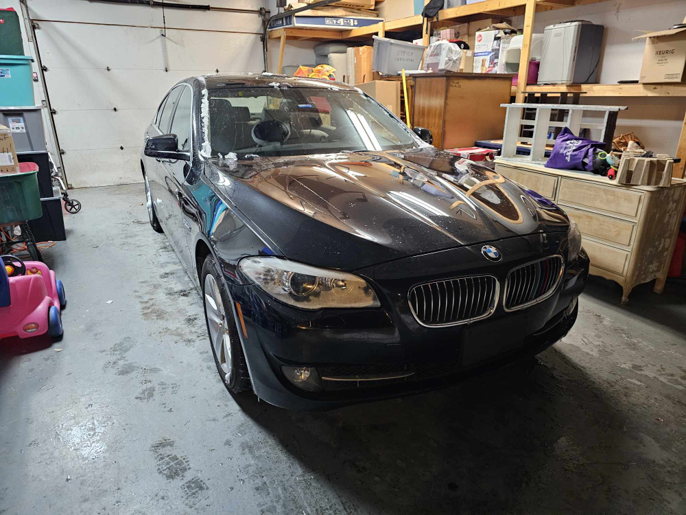 2013 BMW 528i Sedan - photo 3