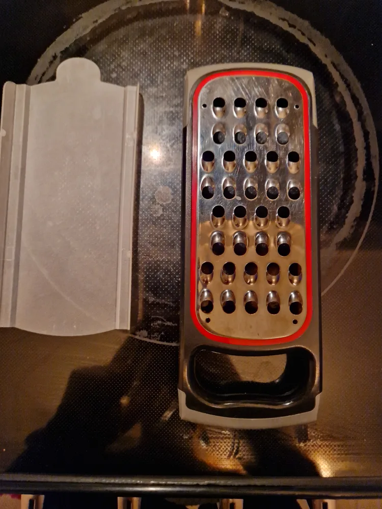 Grater thumbnail