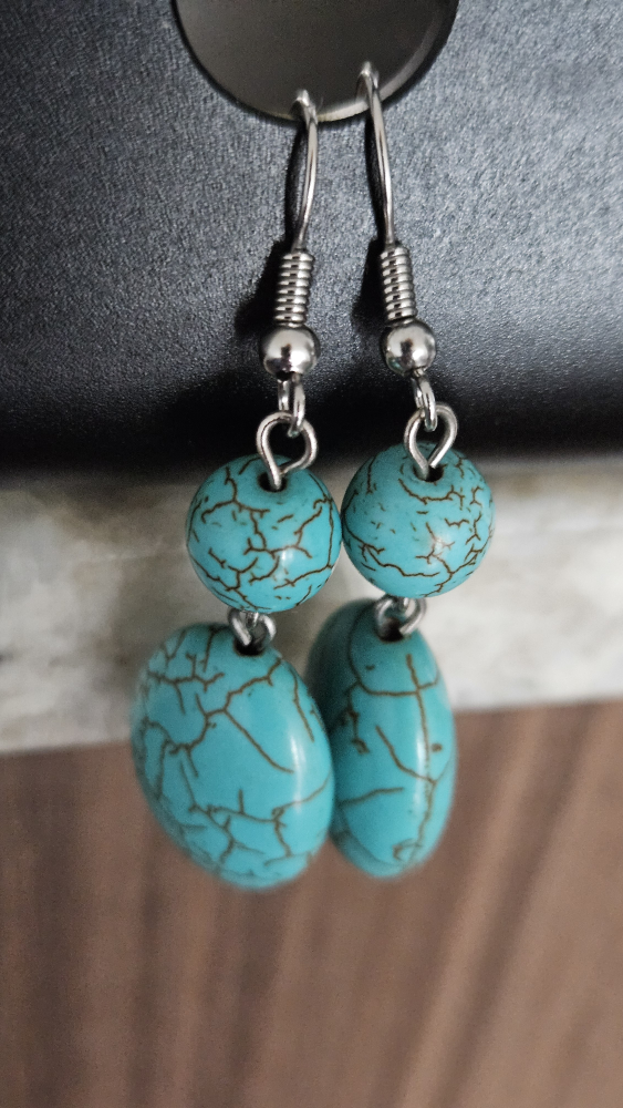 NEGOTIABLE - New Turquoise Statement Earrings - photo 5