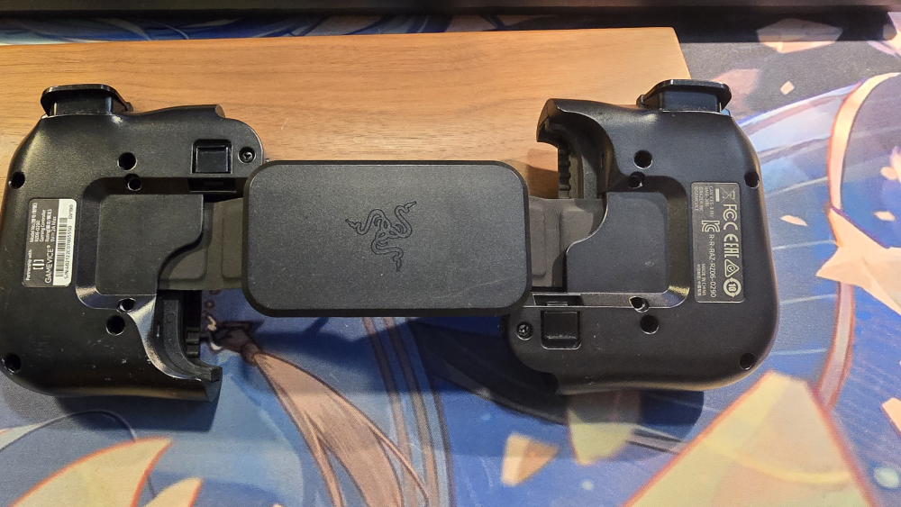 Razer Kishi Mobile Gaming Controller - photo 4