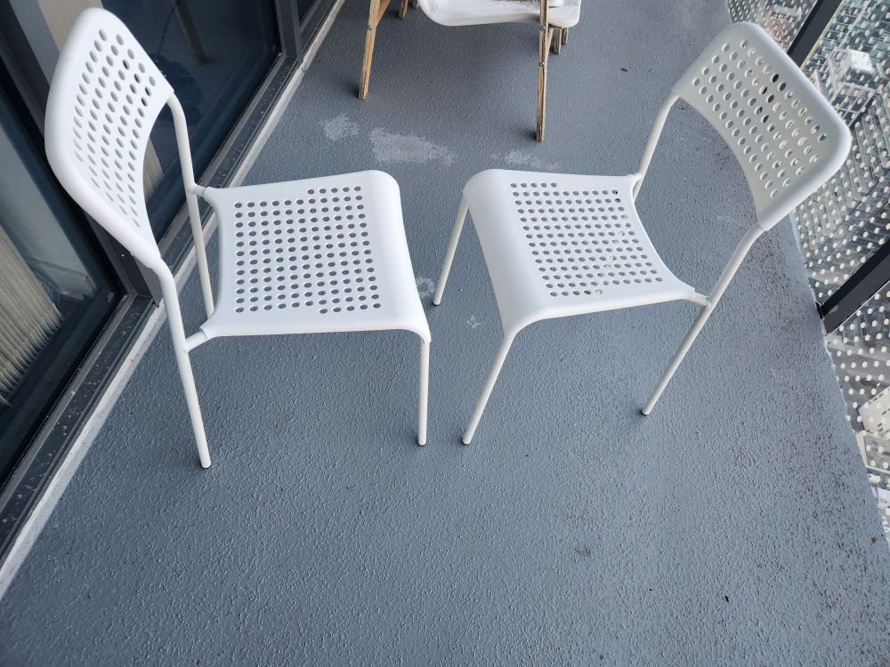 IKEA ADDE White Chairs - photo 2