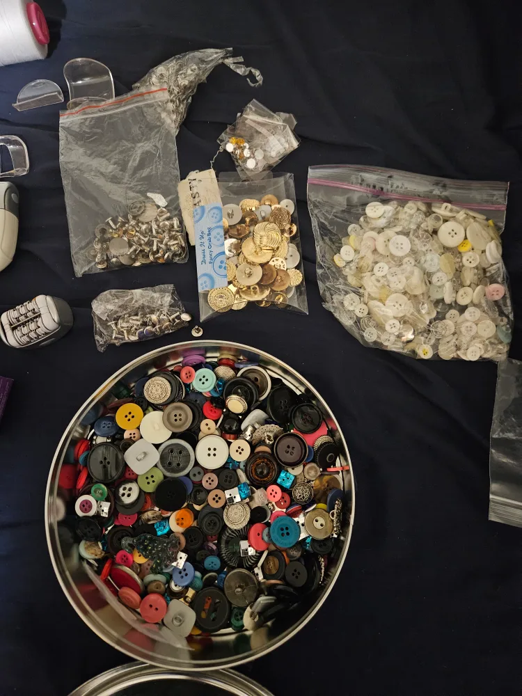 Craft Supplies Lot: Buttons, Yarn, Tools & More! image indicator(4)