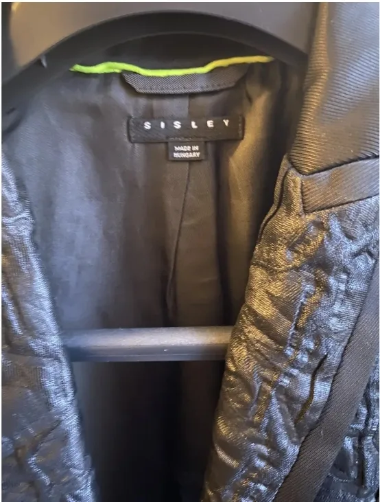 Sisley Women's Black Blazer Jacket #Thriftypick image indicator(7)