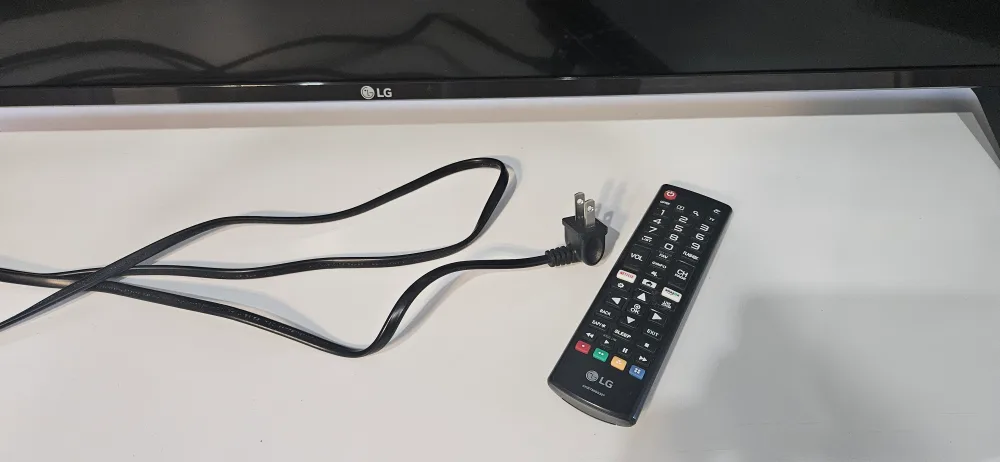 LG LED TV 48 inch image indicator(4)