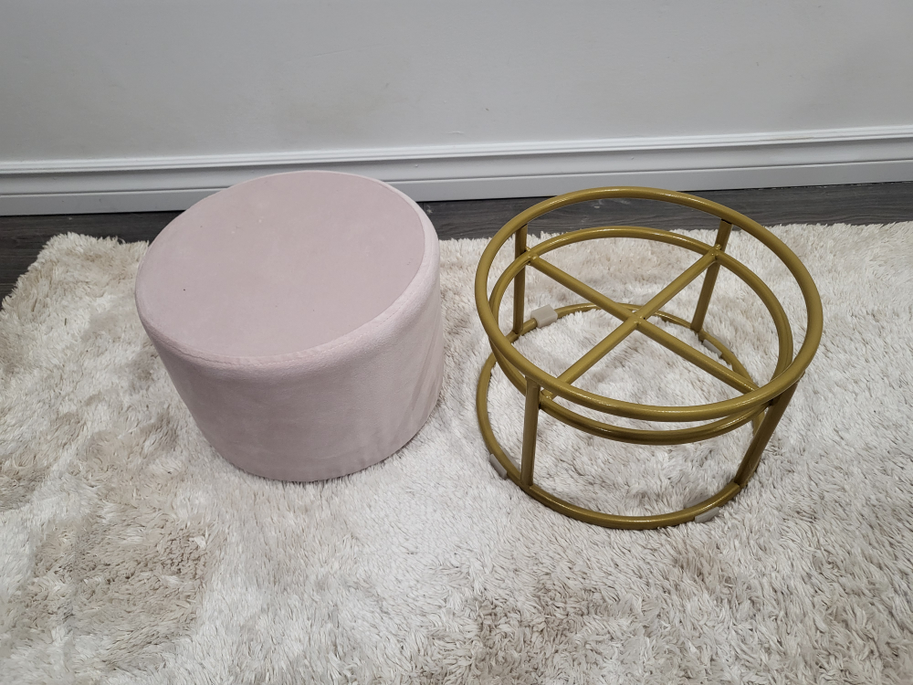 pink velvet ottoman chair - photo 2