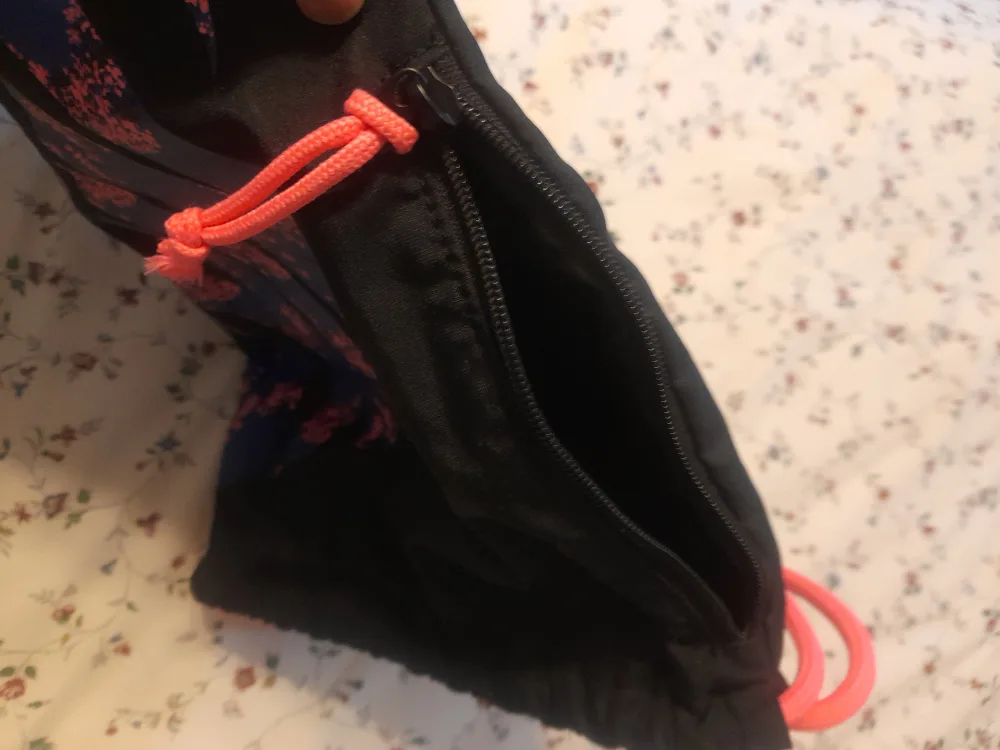 Nike Drawstring Backpack - image indicator(3)