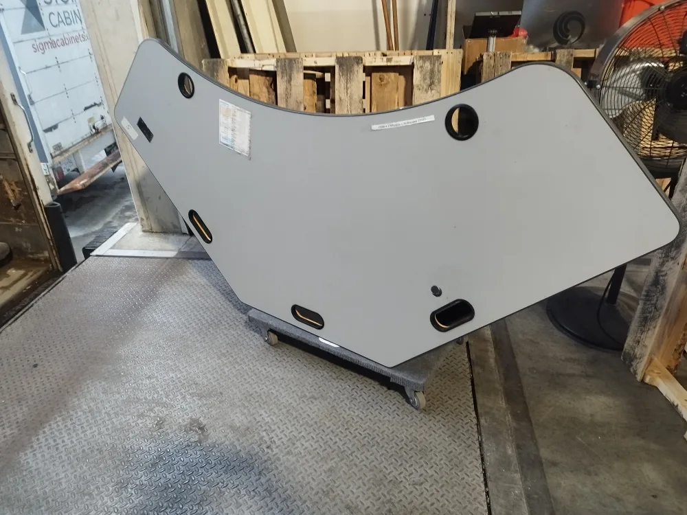 Systema Curved Control Room Console image indicator(5)