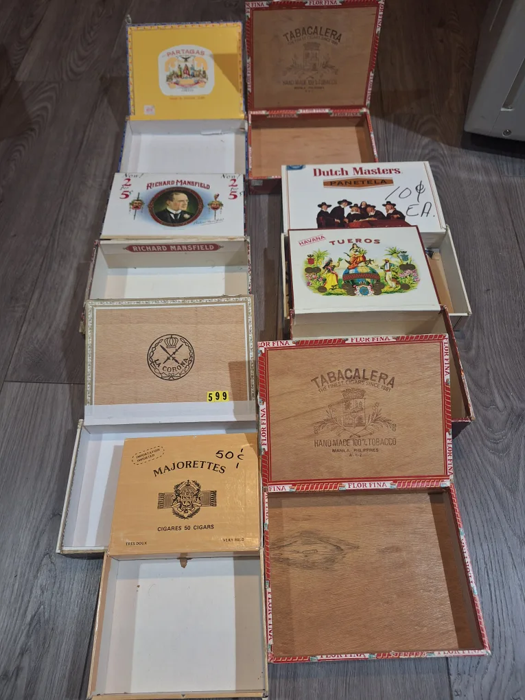 Collection of Vintage Cigar Boxes image indicator(2)