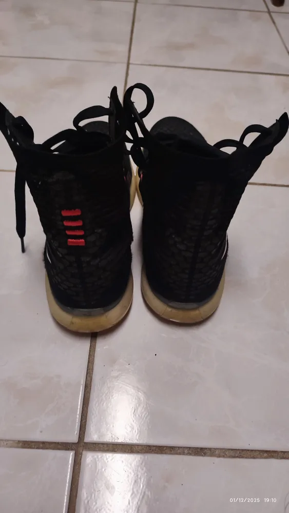 Nike Kobe 10 Elite 'Rose Gold' image indicator(4)