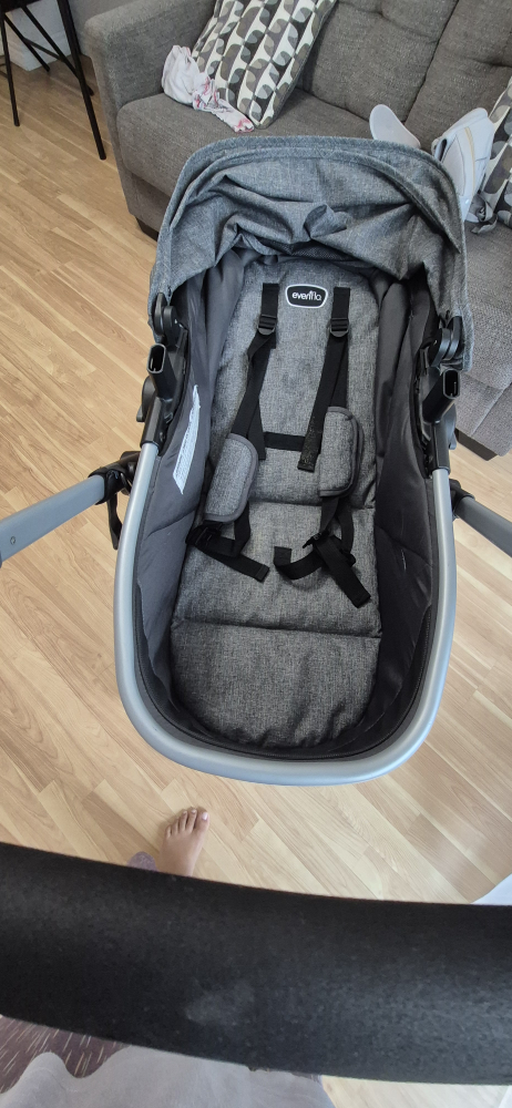 Evenflo Pivot Xpand Modular Travel System - photo 3