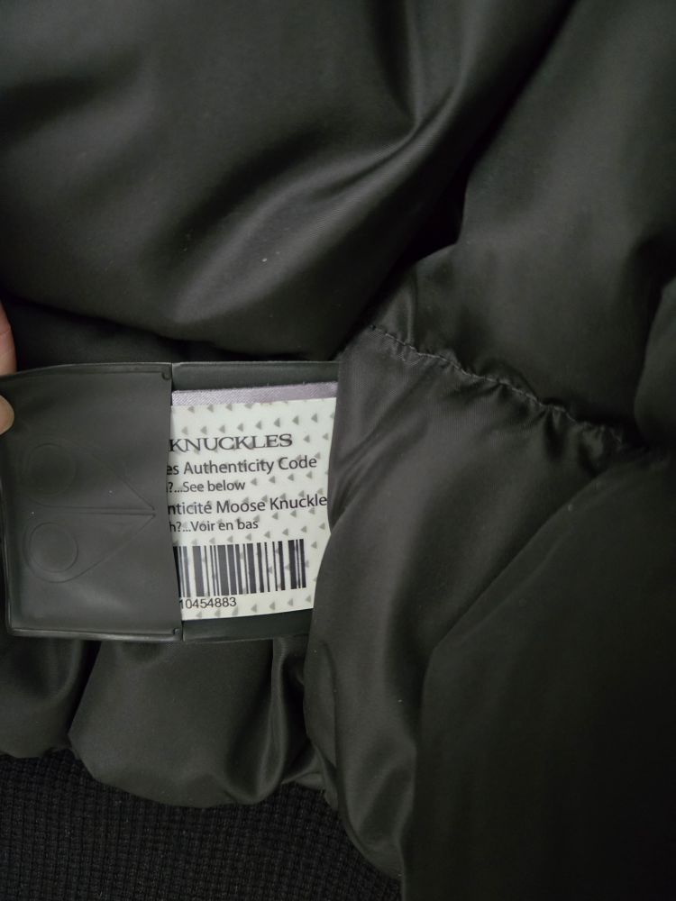 women Moose Knuckles Black Bomber Jacket with Fur Hood - photo 4