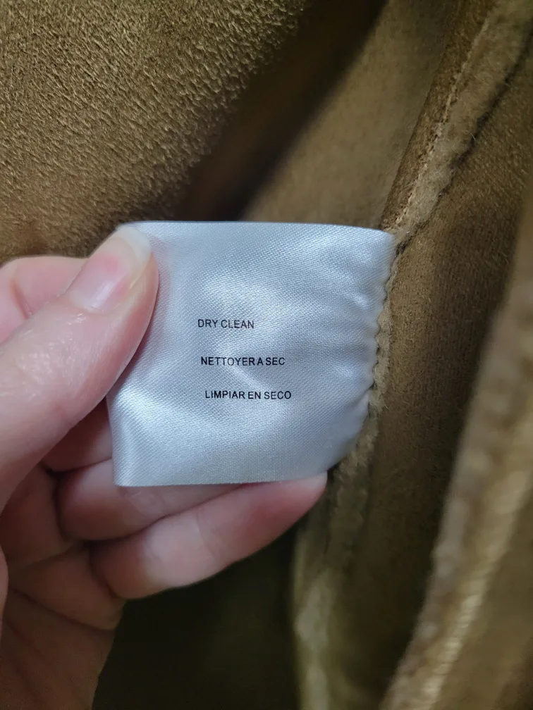 Michael Kors Teddy Coat - Large - Tan image indicator(9)