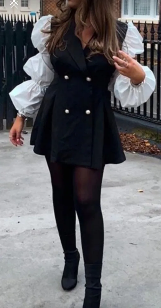 Blazer Dress with lantern sleeves (brand new) image indicator(3)