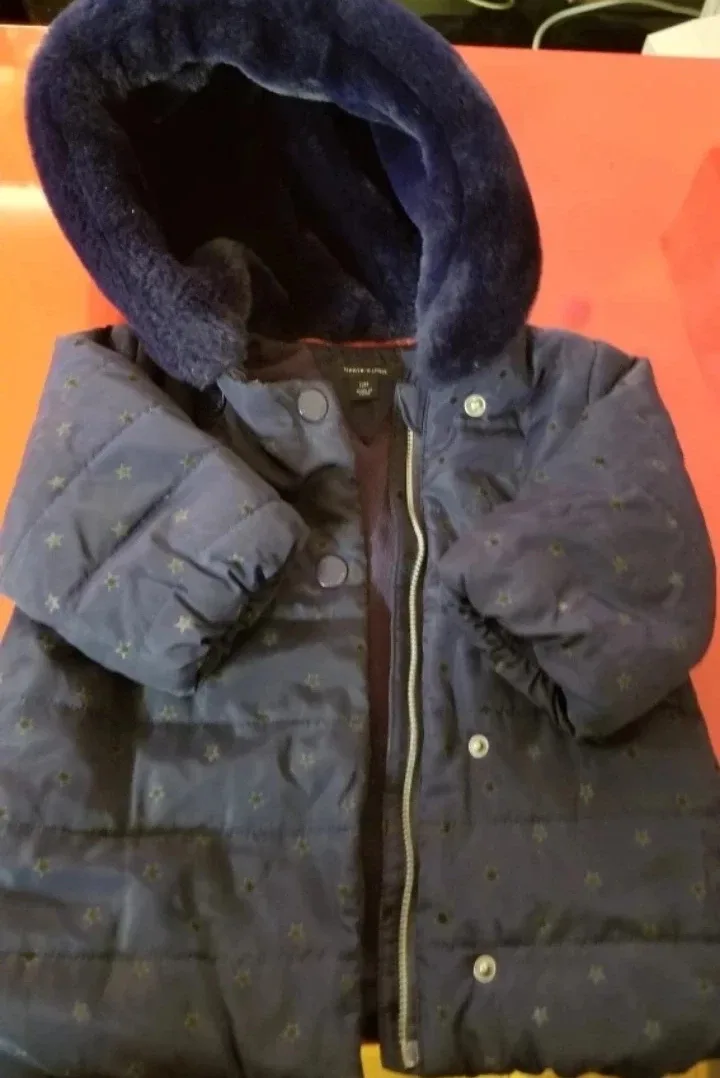 Baby Tommy Hilfiger Puffer Jacket - Size 12M image indicator(3)