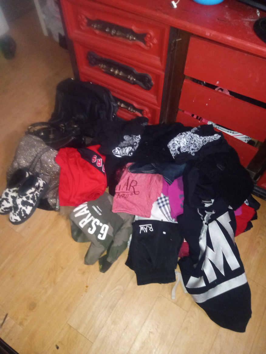 huge bag of name brand clothes need gone