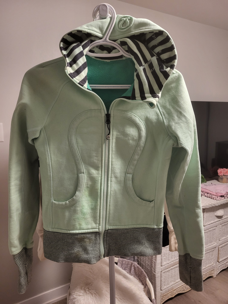 Lululemon Scuba Hoodie - Various Colours & Patterns - photo 3