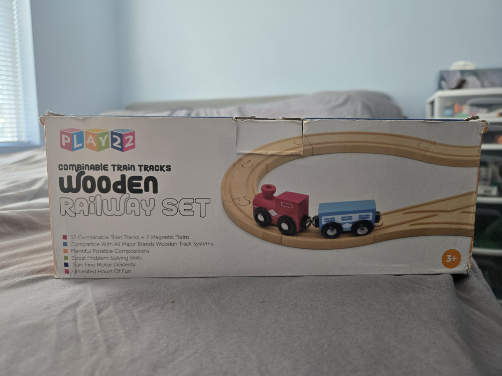 Play22 Wooden Railway Set - 52 Pieces