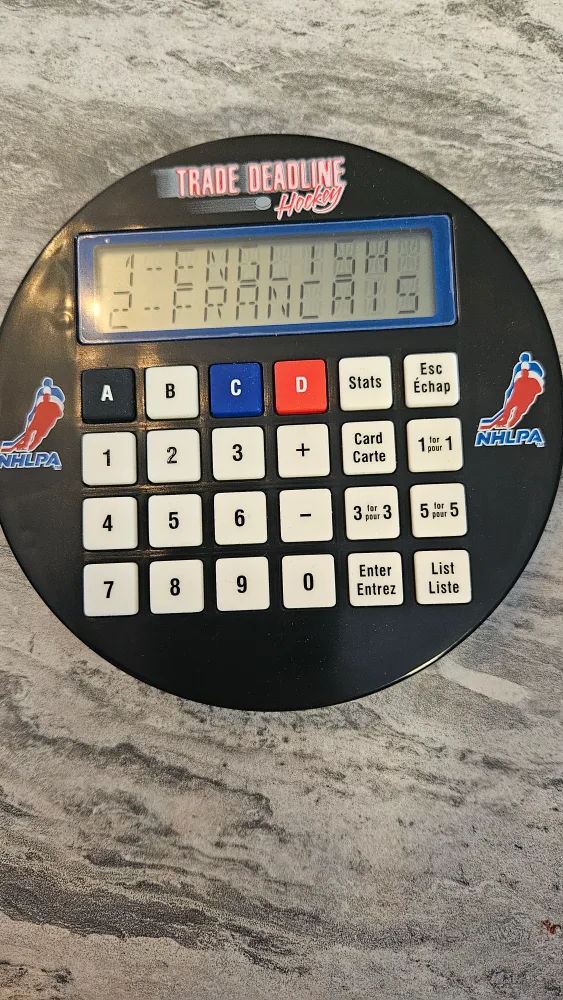 Trade Deadline Hockey Board Game image indicator(2)