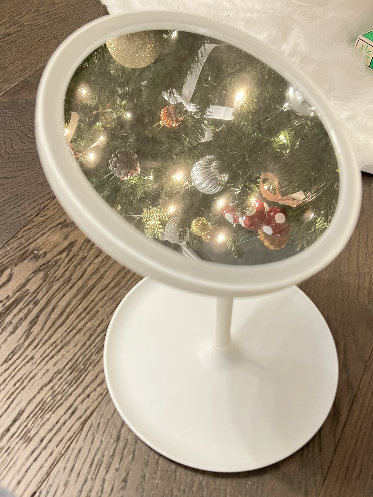 LED mirror