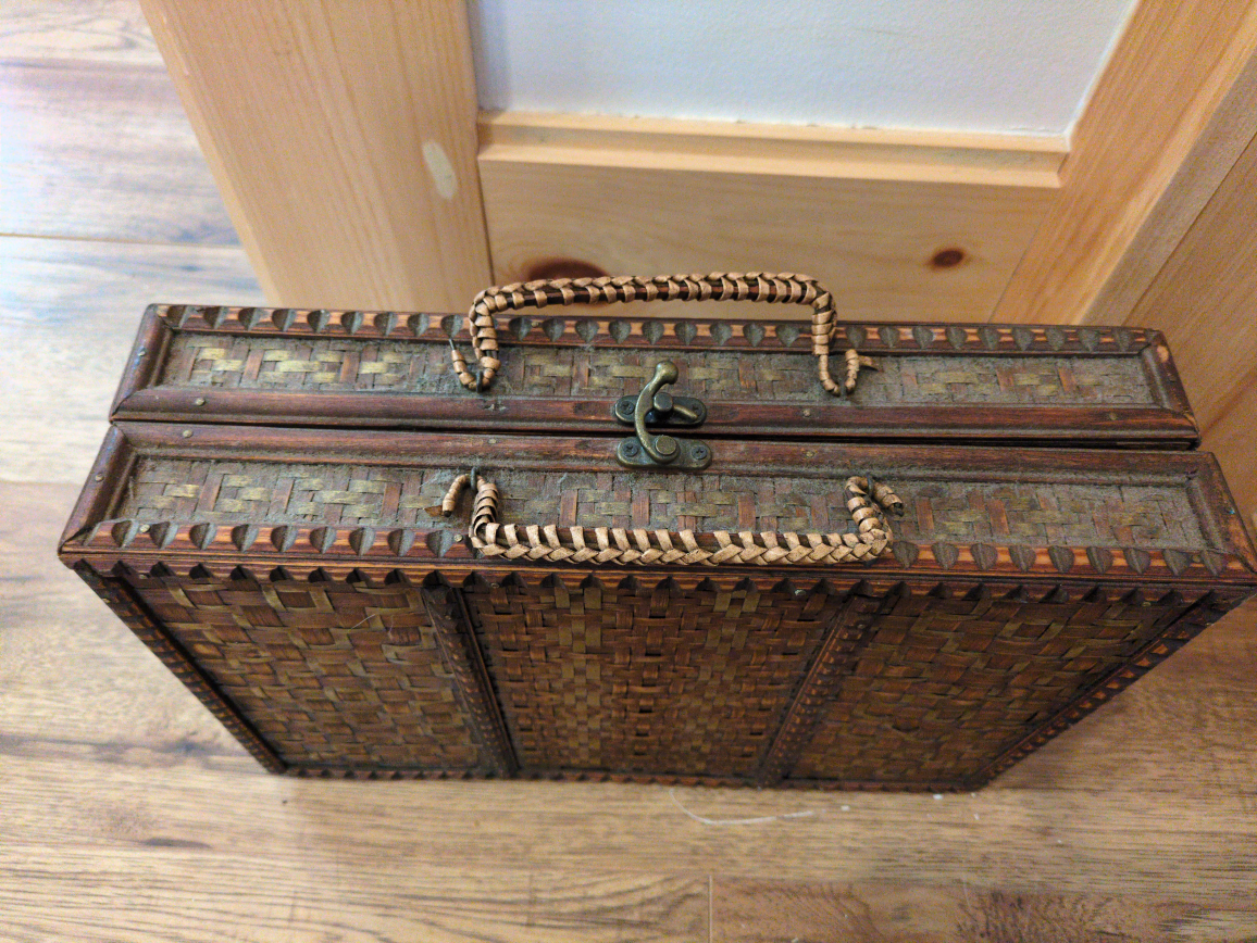 Vintage Woven Bamboo Case - photo 2