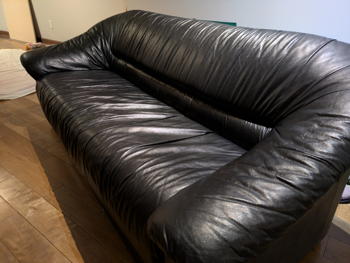 Vintage Black Leather Sofa - photo 3