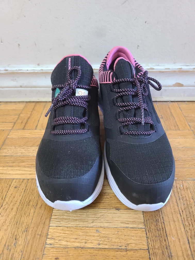 Skechers Women Black and Pink Safety Shoes thumbnail
