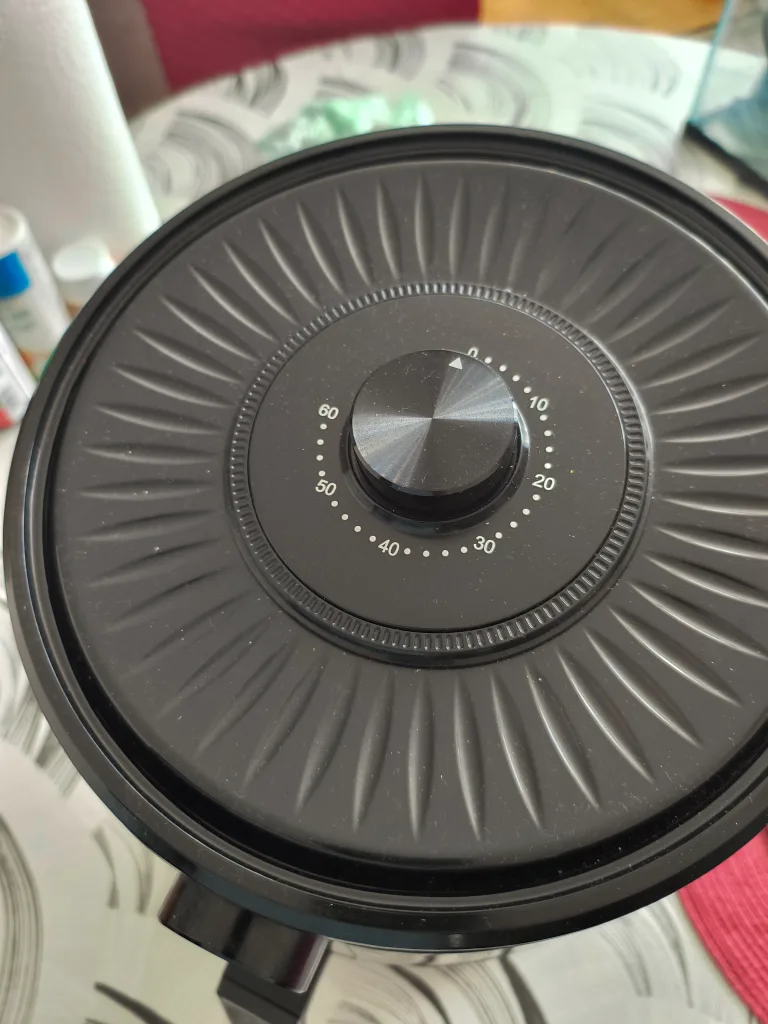 T-fal Easy Fry Air Fryer 3.5L (used for HALAL food) image indicator(4)