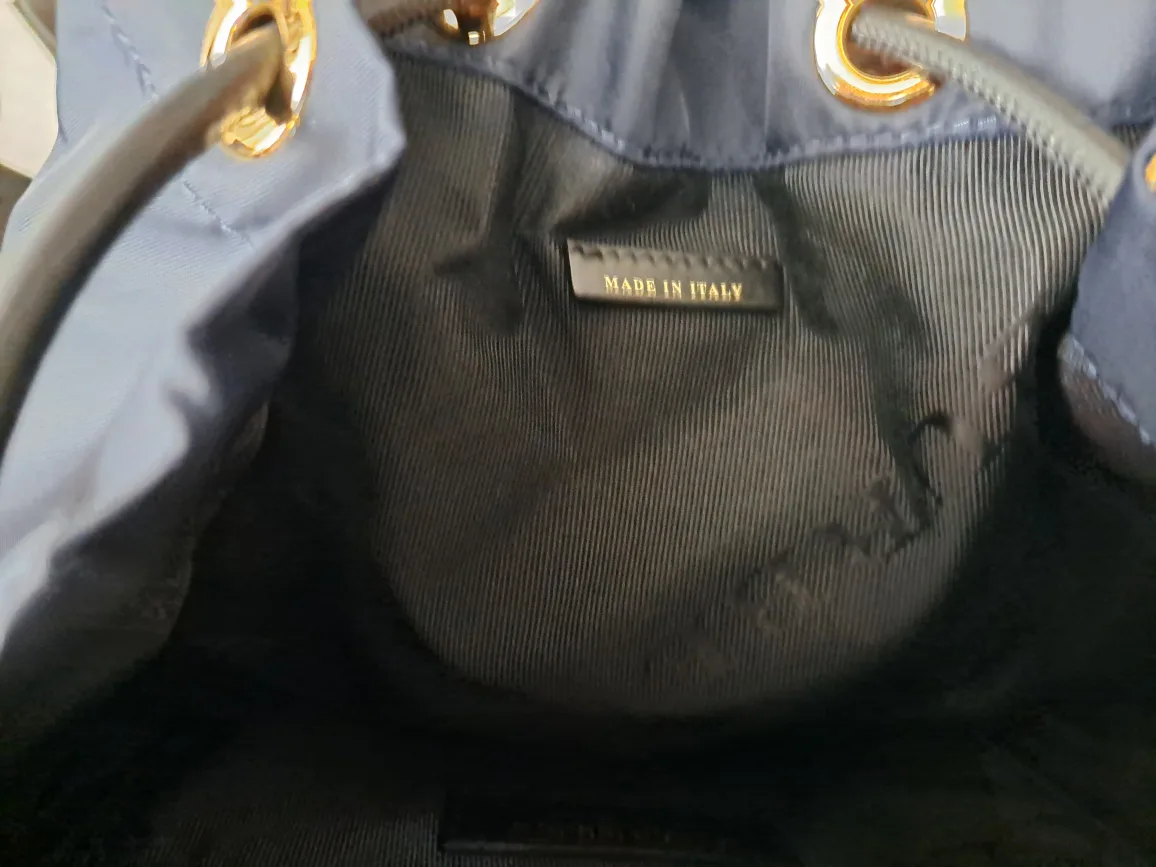 Burberry Rucksack Navy Medium image indicator(4)
