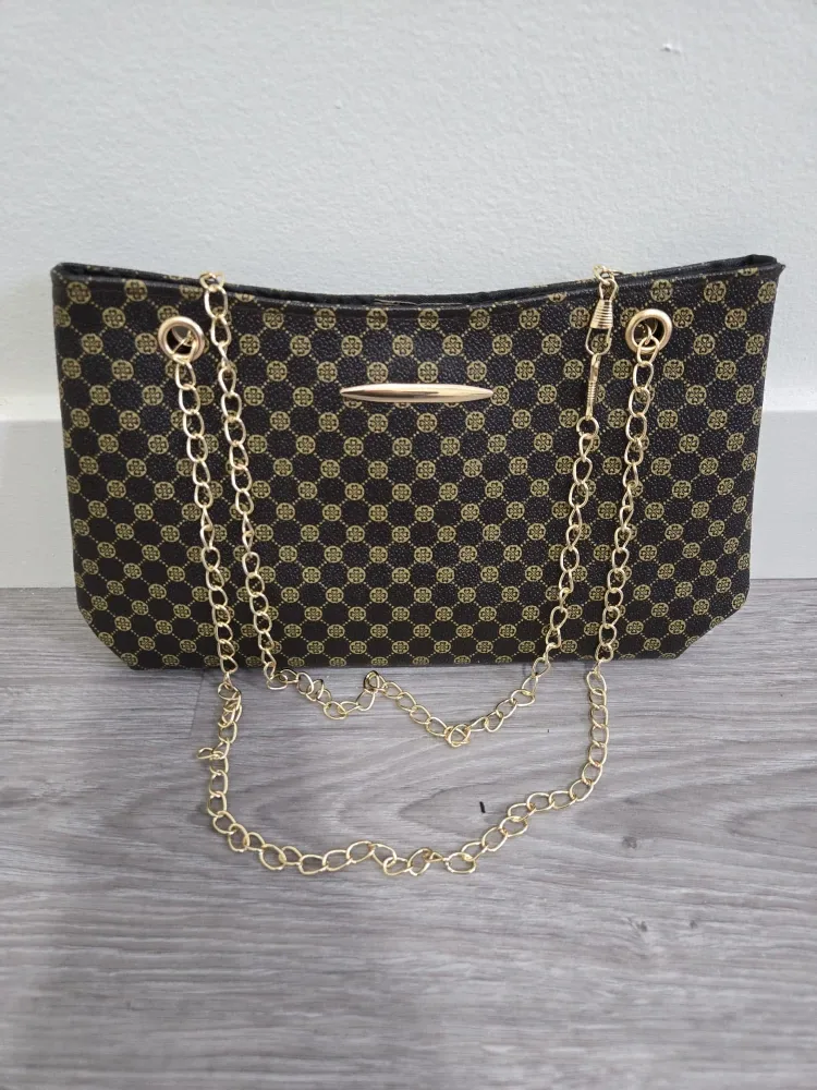 Lightweight leather crossbody Brown and Gold Chain Bag thumbnail