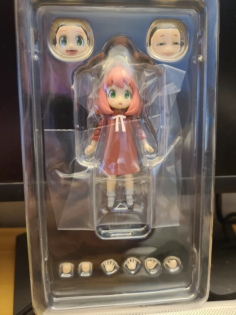 S.H.Figuarts Anya Forger Another Color Ver. Figure image indicator(2)