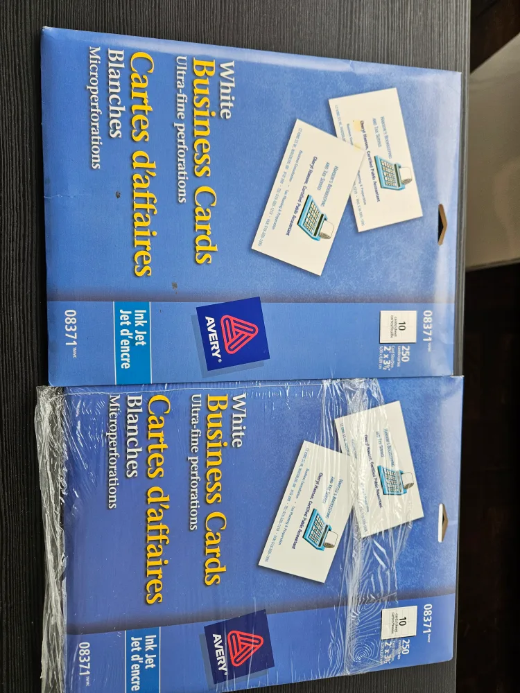 Avery White Mailing Labels & Business Cards image indicator(4)