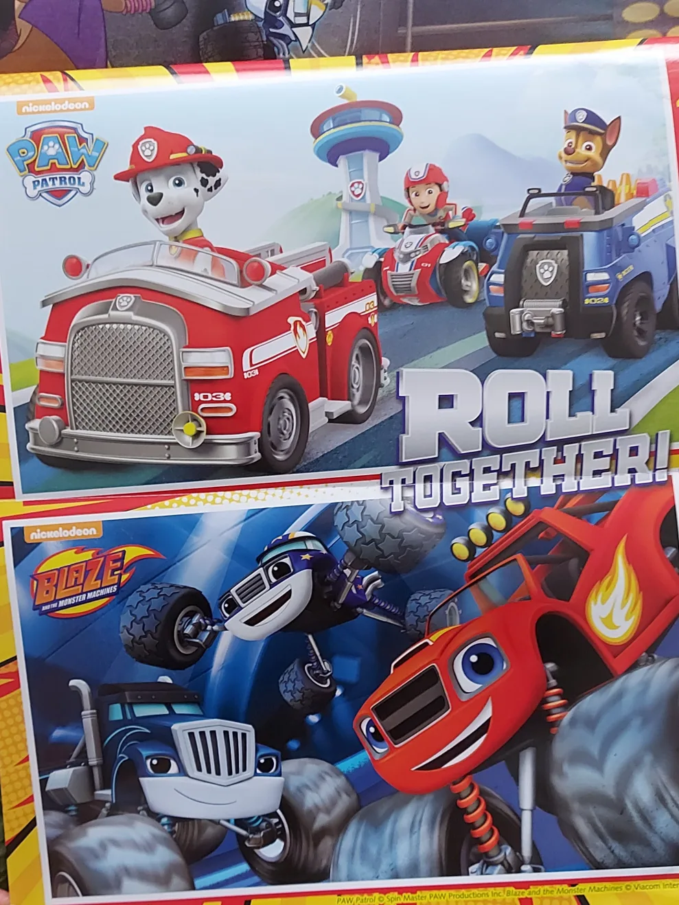 Roll Together - Book+Stickers+Posters image indicator(4)