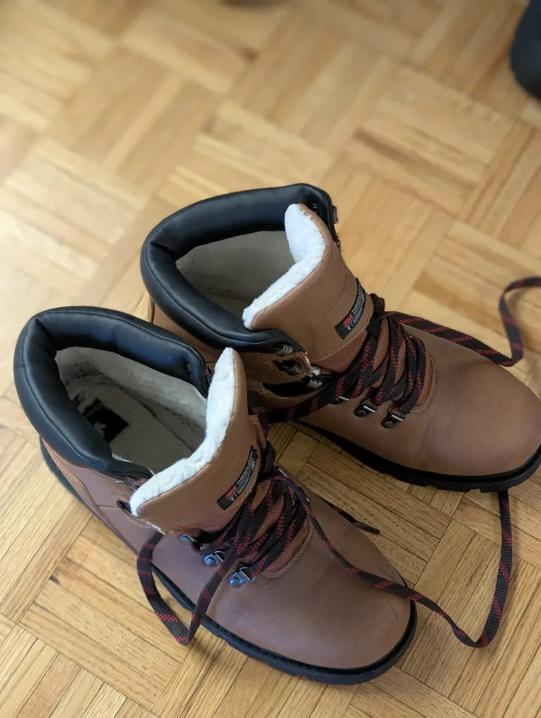 Brown Winter Boots - Size 12 - New image indicator(2)