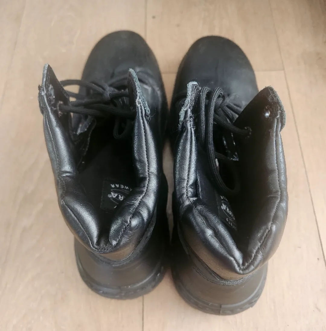 Cofra Men's Black Leather Work Boots image indicator(3)