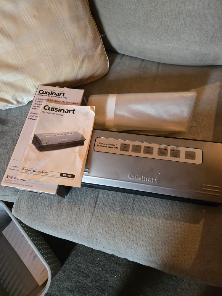 Cuisinart Vacuum Sealer VS-185BC thumbnail