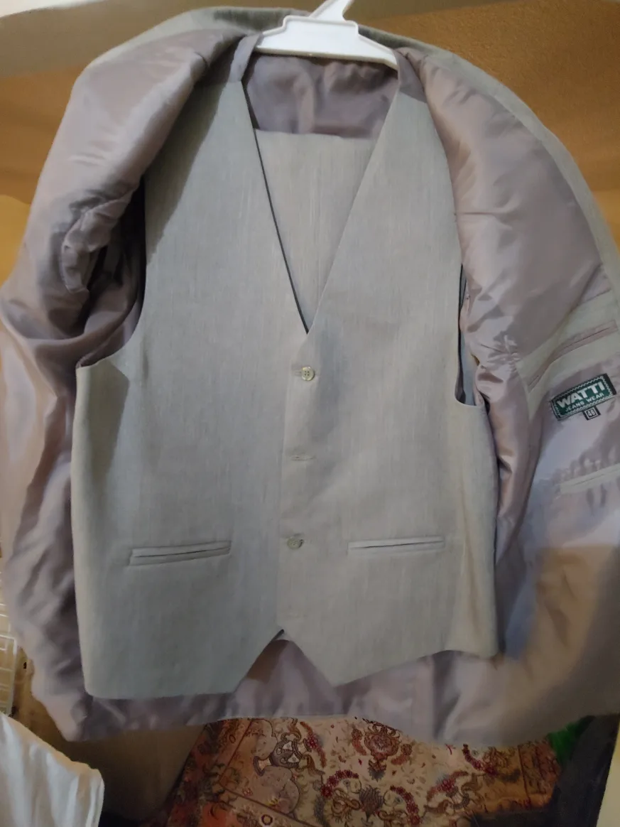 Watti Wear premium Men's Suit - Size 46 image indicator(2)