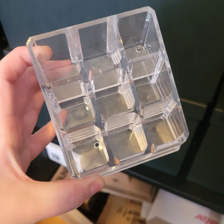 Clear Plastic lipstick Organizer, 9 Compartments thumbnail