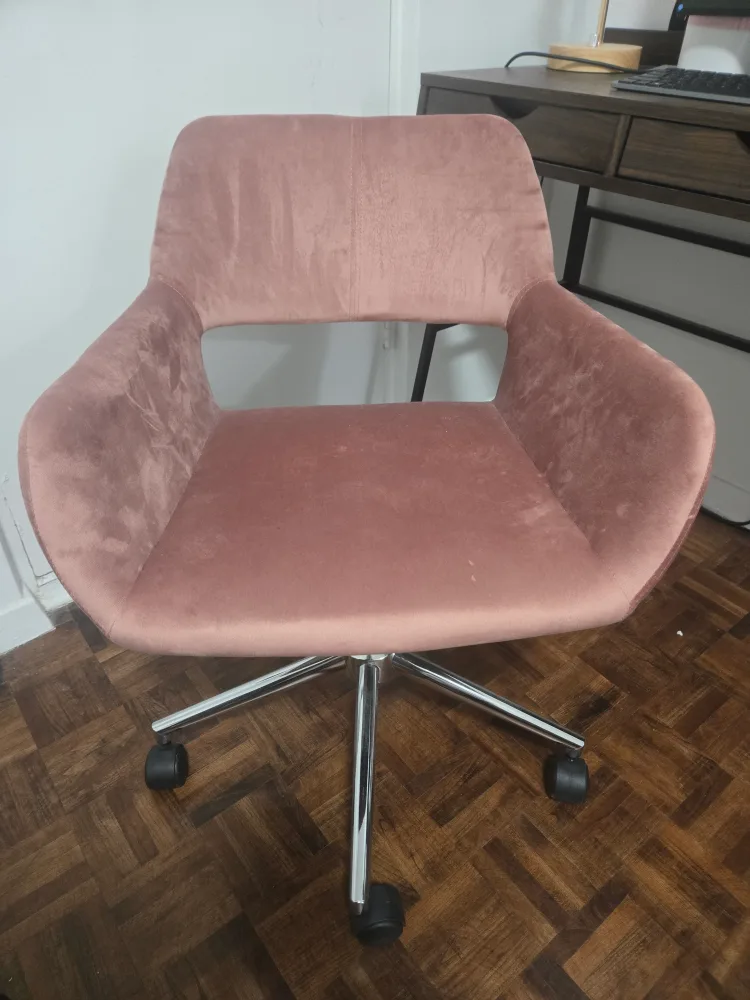 Desk and Pink Velvet Chair Set image indicator(4)